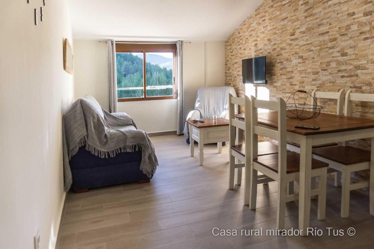 Casa Rural Mirador Del Rio Tus, En Yeste Exterior photo